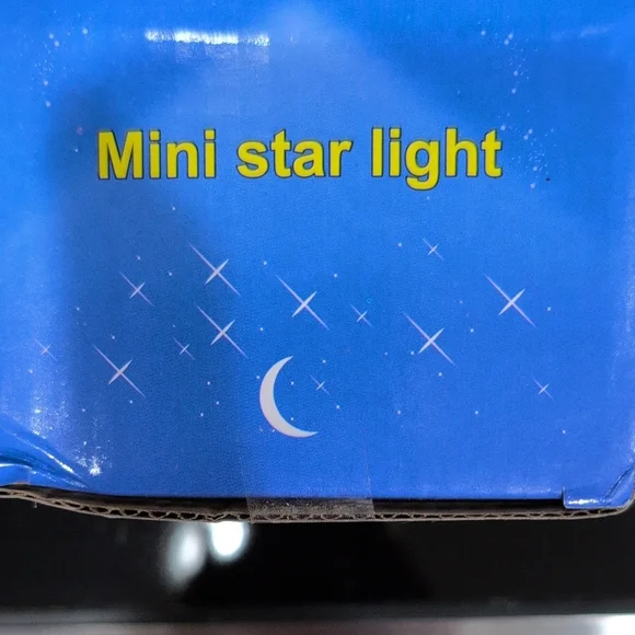 Dream Luminous Lamp with Fantasy Projection - Picture 2 of 6